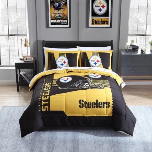 Pittsburgh Steelers NFL Bed-In-A-Bag Comforter and Sheet Set - Picture 2 of 8